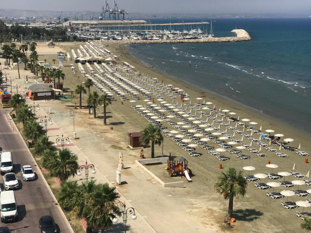 Panoramic Sea View Apartments Larnaca Bagian luar foto